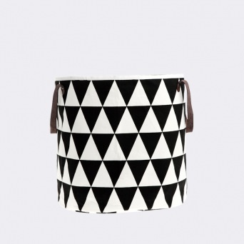  ferm LIVING Triangle Basket